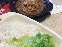 金针肥牛饭-南城香·饭香串香馄饨香(青年路店)