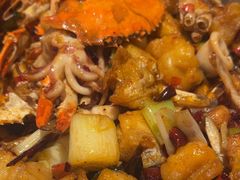 -七欣天香辣蟹火锅(闵行浦江欢乐颂店)