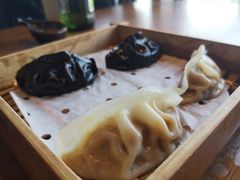 -云海肴·汽锅鸡·云南菜(天山百盛优客店)