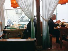 -荷塘秋月·本帮江浙菜(国权路店)