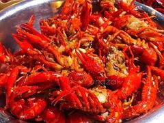 -琥珀老六龙虾(四里河店)