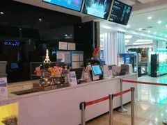 -中影德金影城(百佳华龙华店)