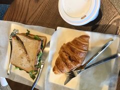 -星巴克臻选(北京太阳宫凯德店)