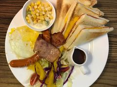 -24H COLOR咖啡厅(惠州金山湖店)