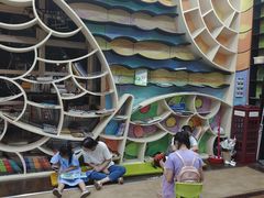 -钟书阁(松江泰晤士小镇店)