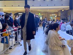 -梅龙镇广场