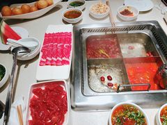 -海底捞火锅鲜切牛肉主题店(长寿路店)