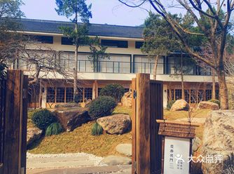 去北海道吗?——灵隐旁的幽静小处 庆春朴门