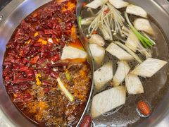 -沸炉重庆老火锅(军事博物馆店)