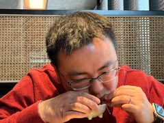 -铭牛烧肉·和牛海鲜自助(高新月牙湖店)