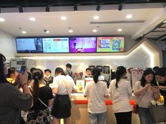 -CoCo都可(湖滨银泰店B区店)