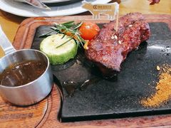 -西语炭烧牛排·西厨(石龙店)