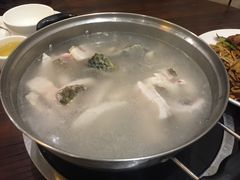 -正能量脆肉鲩火锅