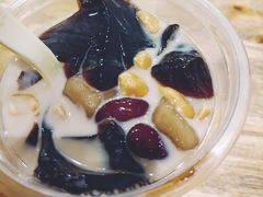 -八婆婆烧仙草(曾厝垵店)