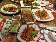 -胡桃里民谣酒馆