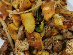 新疆馕饼炒肉-新疆巴州金丝特餐厅(大钟寺店)