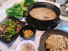 -蘑统田下·野生菌火锅