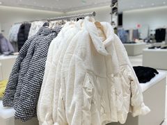 -URBAN REVIVO(西安Momopark店)
