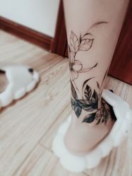 -鳌首刺青纹身 穿孔饰品店