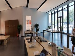 -华为授权体验店(龙湖礼嘉天街)