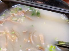 -万红路羊汤烧饼店(将台路店)