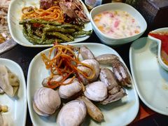 -九寸花汀海鲜烤肉自助(中东迪克店)