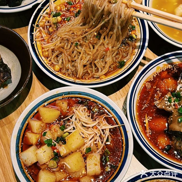麻辣烫要麻辣才香！无辣不欢者深爱这家