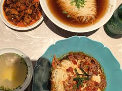 -松鹤面馆·古法焖肉面(观前店)