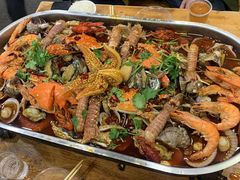 -老东镇啤酒屋海鲜加工·蒸汽海鲜·海鲜烧烤(台东店)