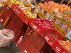 零售区-三亚新鸿港水果一级批发市场