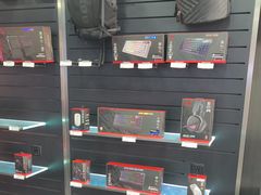 -ROG玩家国度(烟台众诚店)