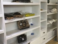 -IRENCE伊琳丝奢侈品皮具护理(二手鉴定世界广场店)
