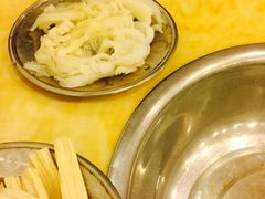 -月圆火锅(宁海东路二店)
