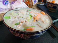 -珍记海鲜粥·海鲜粉