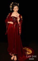 -Lady  Jane高端婚纱礼服馆