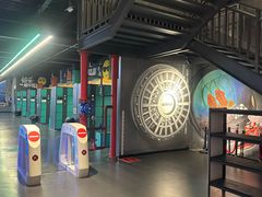 -极限PLAY运动娱乐新世界·团建派对潮玩休闲馆·室内蹦极高空游乐园