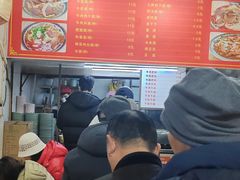 -牛师傅牛肉面(尚隆路店)