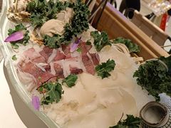 -左庭右院鲜牛肉火锅(七宝领展广场店)