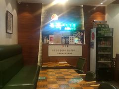 卡座-本粥&拌饭cafe(欧亚新生活店)