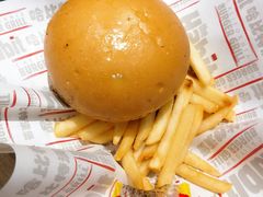 -The Habit Burger Grill 哈比特汉堡(爱琴海店)