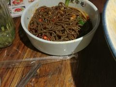 -张氏宽窄巷成都菜(澳德乐店)