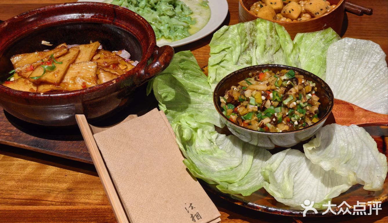 法相素食：一角静谧，古韵悠悠