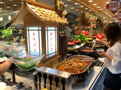 自助取餐区-食尚名肴自助涮烤
