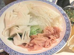 -哥老官重庆美蛙鱼头(五角场合生汇店)
