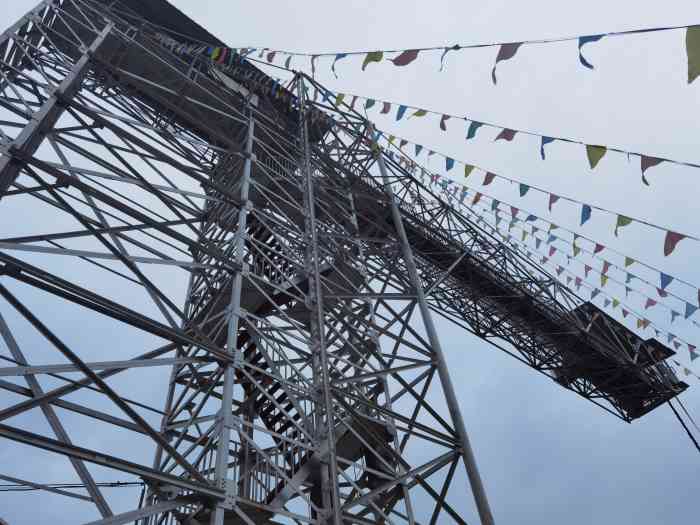 统景蹦极-"家人临时说来统景温泉蹦极,主要是配八十几.