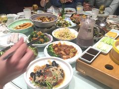 -海派美食·家宴海鲜青岛菜·石锅鲽鱼头(东方城店)
