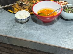 -咊记茅草棚柴火鸡(乌当店)