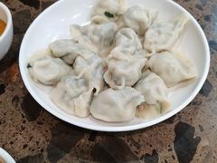 -周家大连水饺(美专校街店)