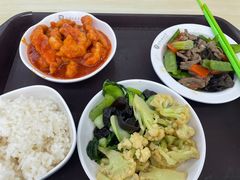 -北京外国语大学东院食堂