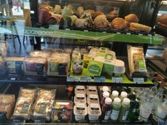 -星巴克臻选(莘庄仲盛店)
